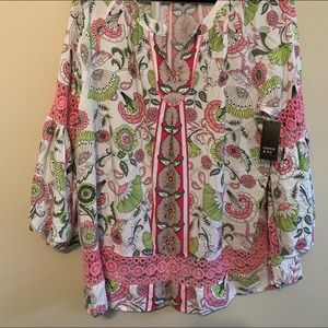 Crown & Ivy pink and green tunic top